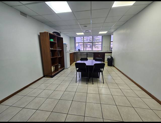 1,875M² WAREHOUSE FOR SALE IN ISANDO